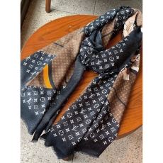 Louis Vuitton Scarf